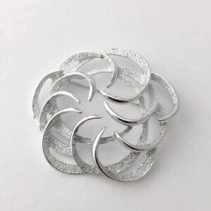 Vintage Sarah Coventry Tailored Swirl Brooch Textured Pin Silver